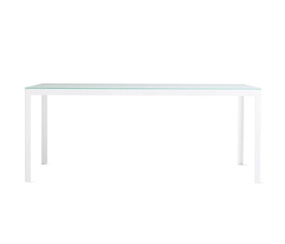 Min Table, Large – Glass Top | Esstische | Design Within Reach