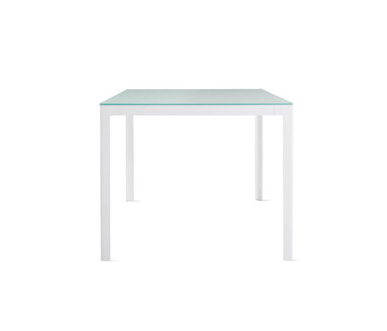 Min Table, Large – Glass Top | Esstische | Design Within Reach