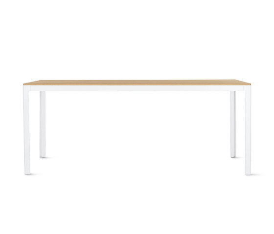 Min Table, Large – Wood Top | Tables de repas | Design Within Reach