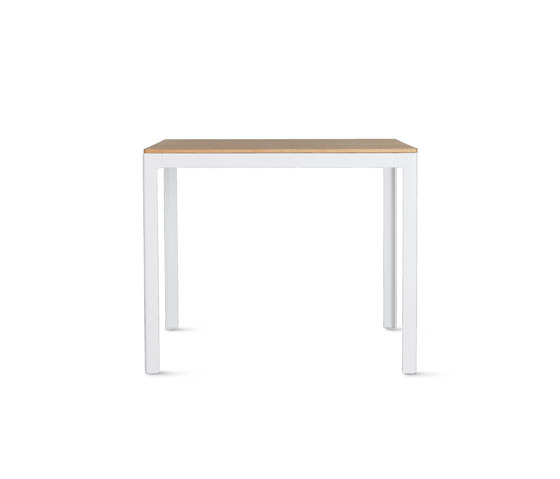 Min Table, Small – Wood Top | Tables de repas | Design Within Reach