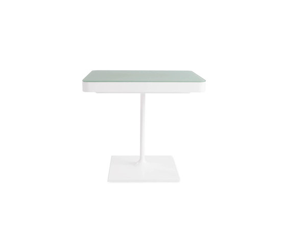 Min Bedside Table with Pedestal Base | Comodini | Design Within Reach