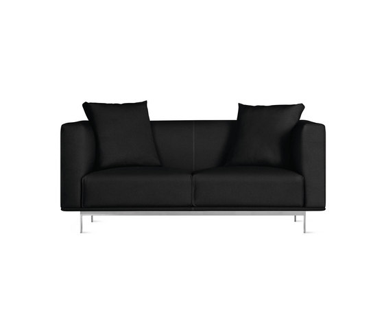 Bilsby Two-Seater Sofa in Leather | Sofás | Design Within Reach