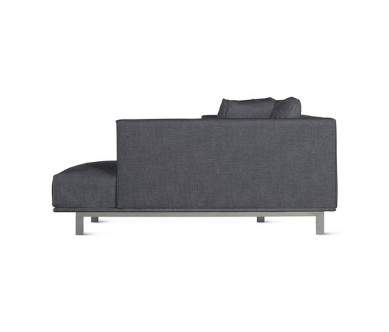 Bilsby Sectional with Chaise in Fabric, Right | Sofás | Design Within Reach