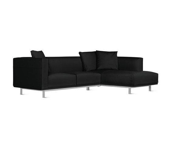 Bilsby Sectional with Chaise in Leather, Right | Sofás | Design Within Reach