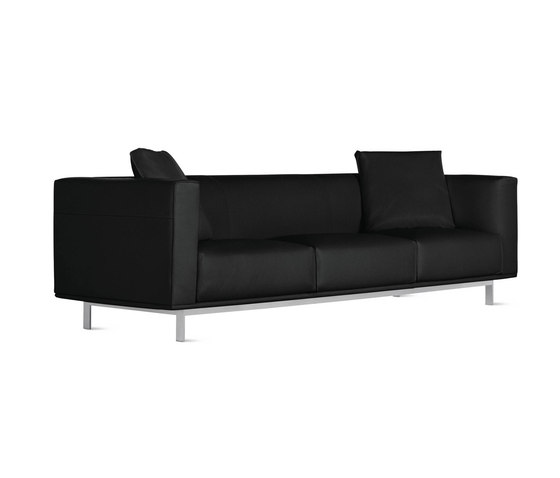 Bilsby Sofa in Leather | Sofás | Design Within Reach