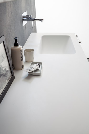 Kami | Composition 16 | Wall cabinets | Mastella Design
