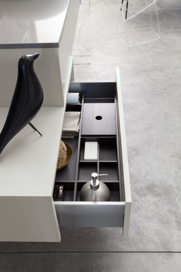 Kami | Composition 18 | Wall cabinets | Mastella Design