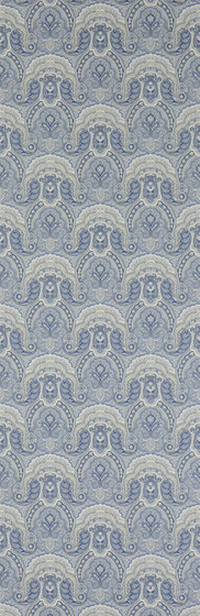 Signature Papers Wallpaper | Crayford Paisley - Porcelain | Wall coverings / wallpapers | Designers Guild