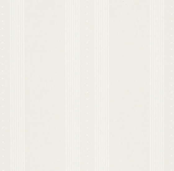 Stripe Library Wallpaper | Tuxedo Club Stripe - Cream | Carta parati / tappezzeria | Designers Guild