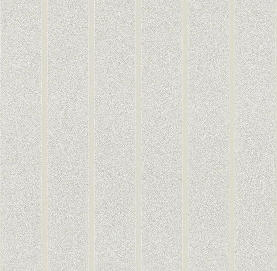 Stripe Library Wallpaper | Ellington Stripe - Cream | Carta parati / tappezzeria | Designers Guild
