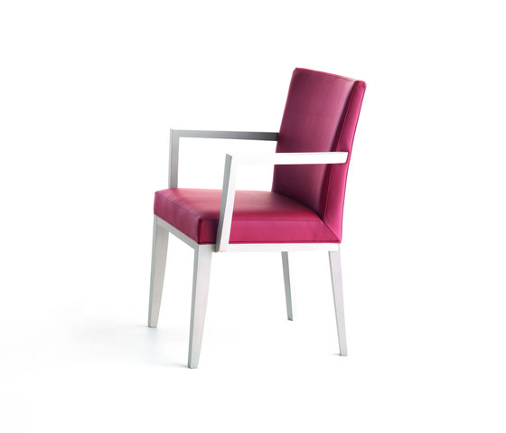 Logica 00935 | Chairs | Montbel