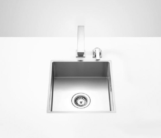 Kitchen sinks in brushed stainless-steel - Einzelbecken | Küchenspülbecken | Dornbracht