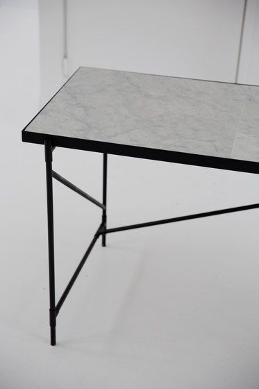 Desk BLACK on BLACK - White Marble | Dining tables | HANDVÄRK