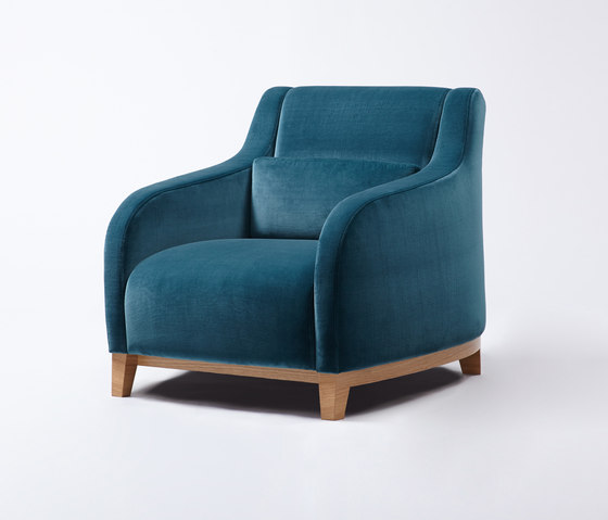 Collins Armchair | Armchairs | Comforty