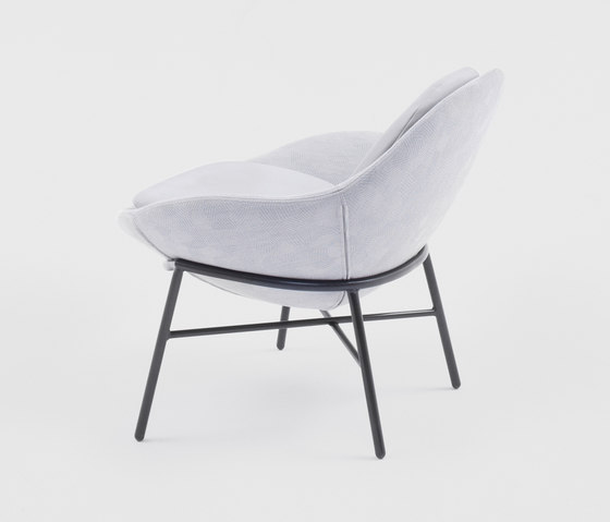 Oyster Armchair | Fauteuils | Comforty