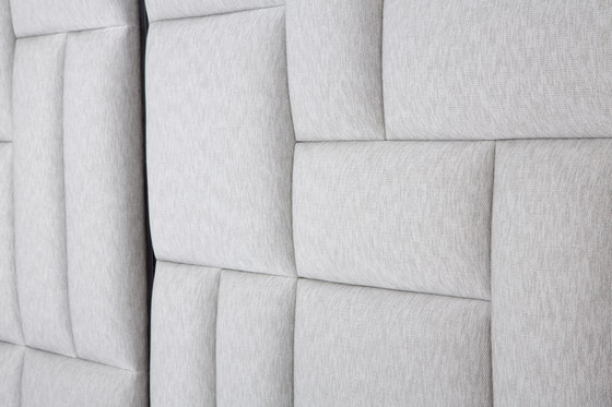 Sloane Royale bed | Camas | The Sofa & Chair Company Ltd