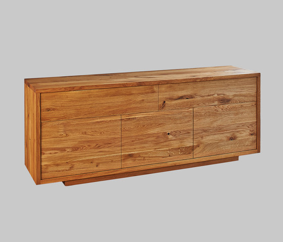 LINEA Sideboard | Buffets / Commodes | Vitamin Design