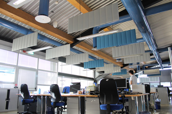 ECOdesk baffles | Sound absorbing ceiling systems | Slalom