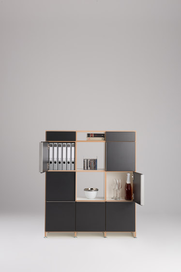 Classic shelf-system | Armadi | mocoba