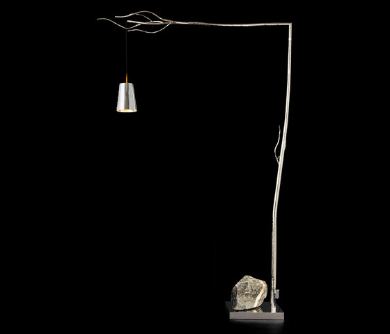 Flintstone floor lamp | Lámparas de pie | Brand van Egmond
