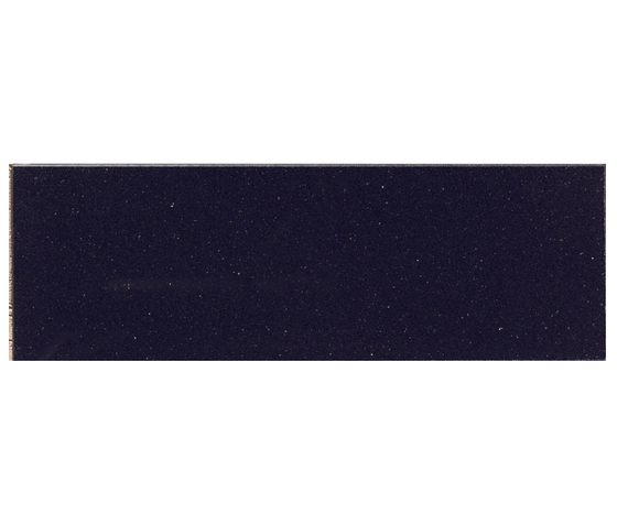 JUMAquarz Negro Tebas | Materialien | JUMA Natursteinwerke