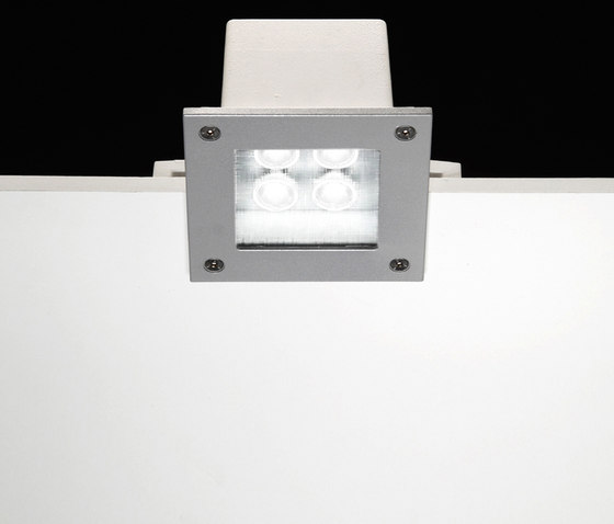 Ara Power LED / 125x125mm - Transparent Glass - Narrow Beam 10° | Außen Deckenanbauleuchten | Ares