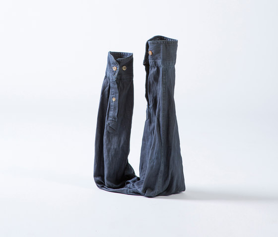 Double Worn Sleeve | Vases | Thislexik