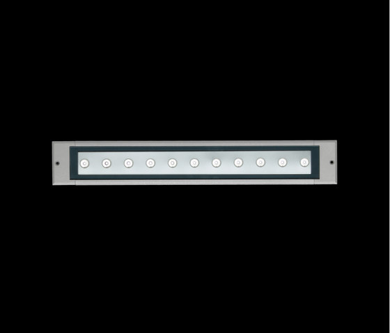 Cielo Power LED / L 645 mm - Vetro Trasparente - Ottica Basculante - Fascio Medio 45° | Lampade outdoor parete | Ares
