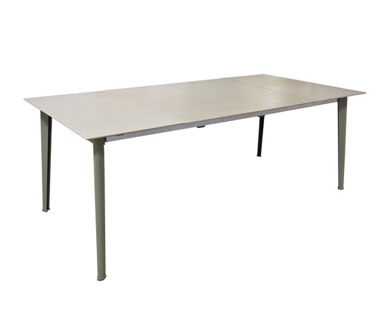 Kira Table | 691 | Mesas comedor | EMU Group