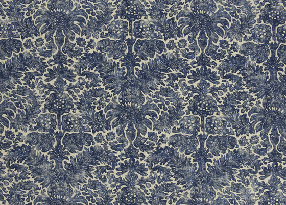 Signature Artiste de la Mer Fabrics | Antibes Batik - Denim | Tissus de décoration | Designers Guild