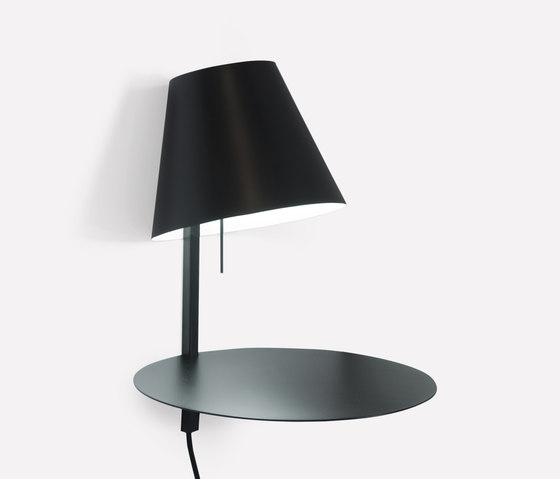 Alux wall lamp | Tables de chevet | almerich