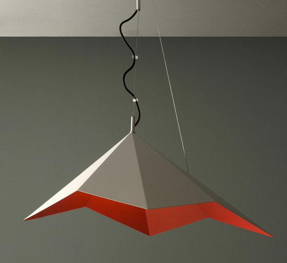 Hood hanging lamp | Pendelleuchten | almerich