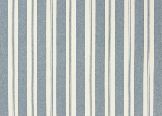 Signature Vintage Linens Fabrics | Mill Pond Stripe - Chambray/Cream | Tissus de décoration | Designers Guild