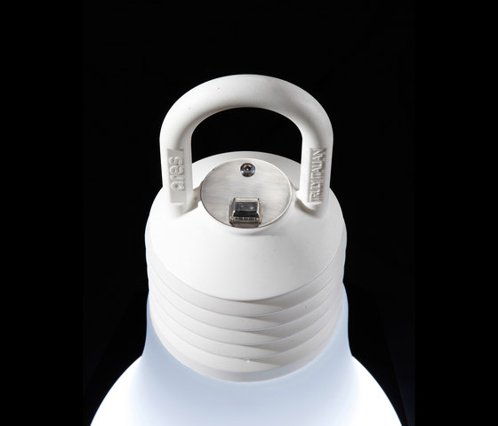 LaDina Mega / Cordless LED | Lámparas exteriores de suspensión | Ares