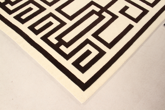 GIO PONTI Labirinto black | Tapis / Tapis de designers | Amini