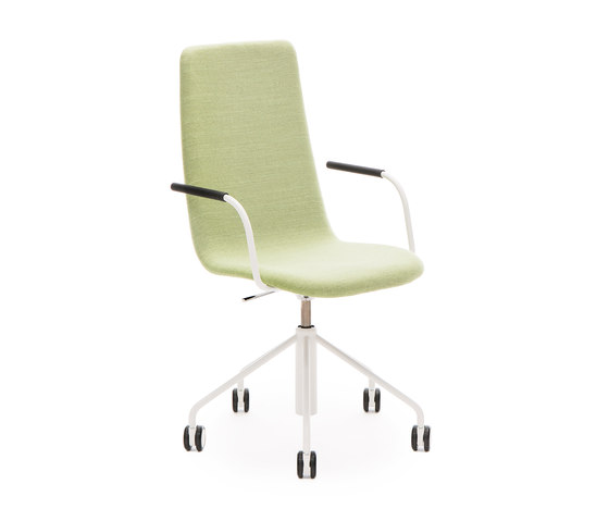 Sola Conf Chair with Swivel Base with Castors and Height Adjustment | Chaises | Martela