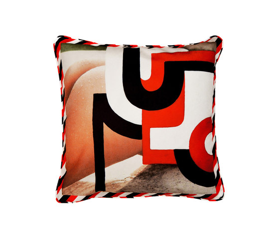 Avaf - Butt pillow | Coussins | Henzel Studio