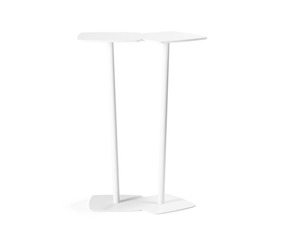Amore table | Standing tables | Materia