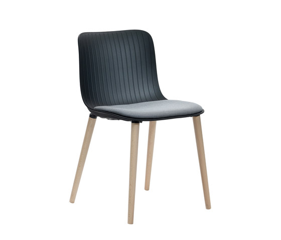 Dragonfly | Chair - wooden legs | Sillas | Segis