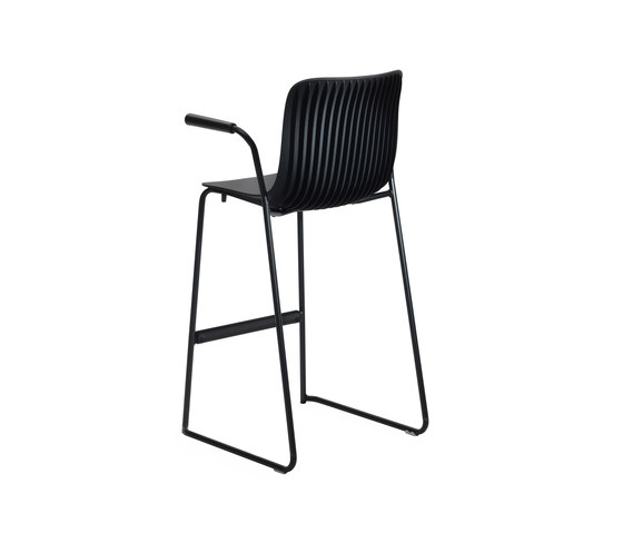 Dragonfly | Stackable stool with armrests | Taburetes de bar | Segis