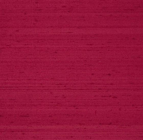 Chinon Fabrics | Chinon - Rouge | Tissus de décoration | Designers Guild