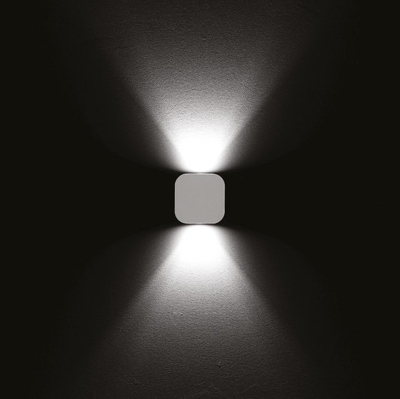 Marco Power LED / Biemissione - Fascio Largo 75° | Lampade outdoor parete | Ares