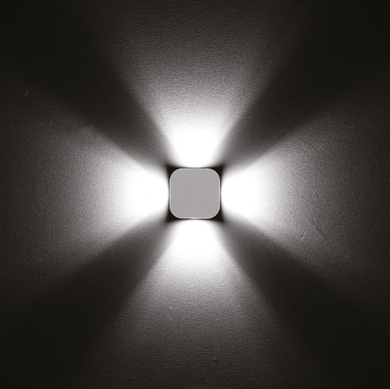 Marco Power LED / Omnidirezionale - Fascio Largo 75° | Lampade outdoor parete | Ares