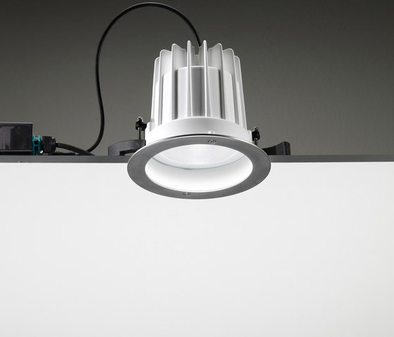 Leila 165 CoB LED / Ghiera in Acciaio Inox - Fascio Medio 20° | Lampade outdoor incasso soffitto | Ares