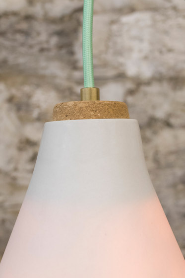 Halsey Floor Lamp | Lampade piantana | VOLK