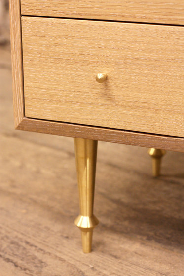 Pacific Side Table | Tables d'appoint | VOLK