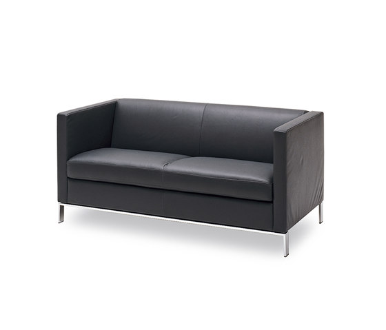 Foster 501 sofa | Sofas | Walter K.