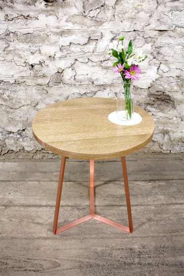 St. Charles Side Table | Mesas auxiliares | VOLK