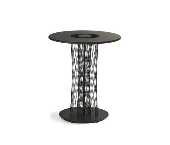Vladi occasional table | Tables d'appoint | Walter K.