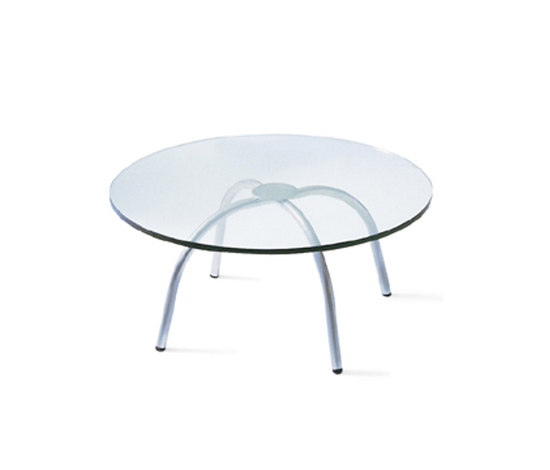 Vostra occasional table | Tables basses | Walter K.